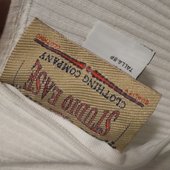 Women's Studio Ease One Piece Short Outfit - Picture 4 of 11